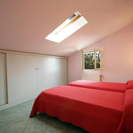 Della Luna Hotel apartamentowy