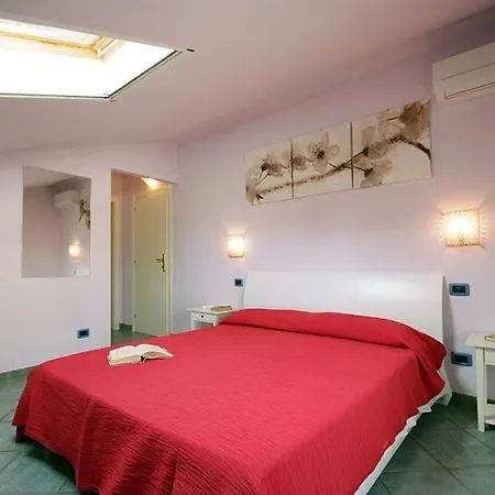 Della Luna Hotel apartamentowy