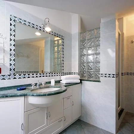 Hotel apartamentowy Della Luna