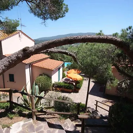 Hotel apartamentowy Della Luna Porto Azzurro