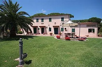 Della Luna 3*