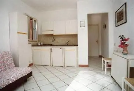 Della Luna Porto Azzurro