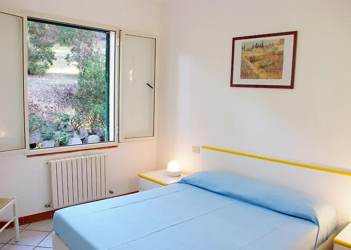 Della Luna 4* Porto Azzurro