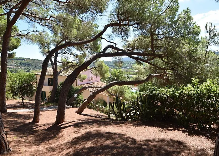 Della Luna 4* Porto Azzurro