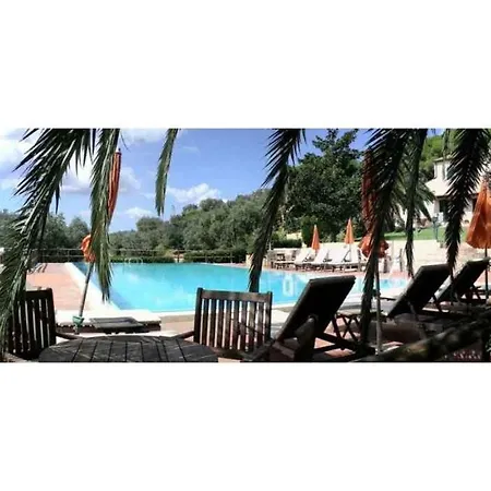 Della Luna Porto Azzurro