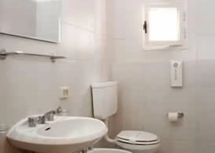 Della Luna Porto Azzurro